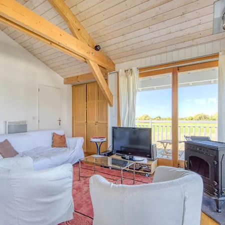 1 Maison Et Son Sur Pilotis Holiday home