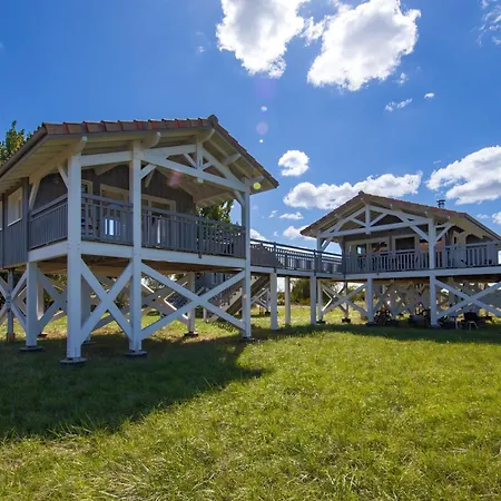 Prázdninový dům 1 Maison Et Son Sur Pilotis *