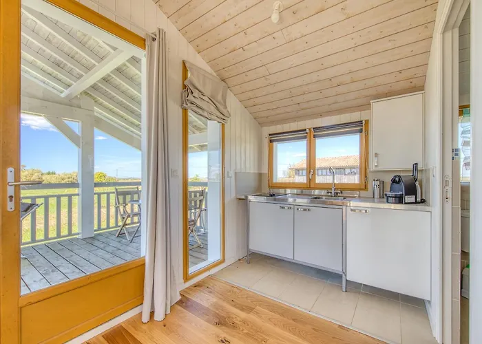 1 Maison Et Son Sur Pilotis * Talais