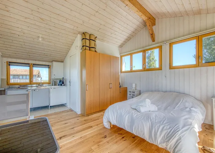 1 Maison Et Son Sur Pilotis